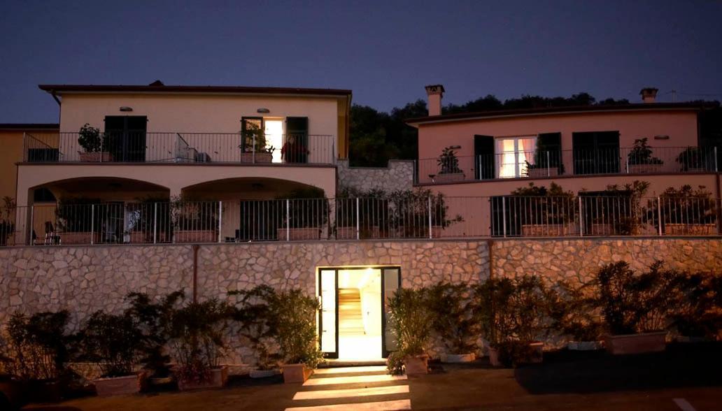 Residence I Gabbiani Porto Venere Exterior photo